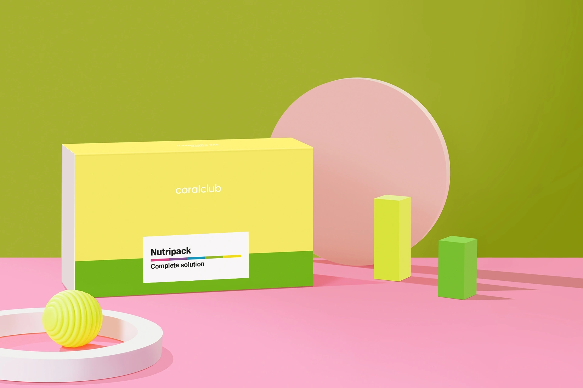 Повний набір продуктів Nutripack у затишному лайфстайл-оточенні